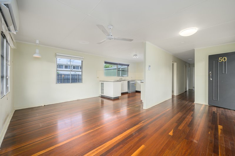 Photo - 50 Golding Street, Barney Point QLD 4680 - Image 9