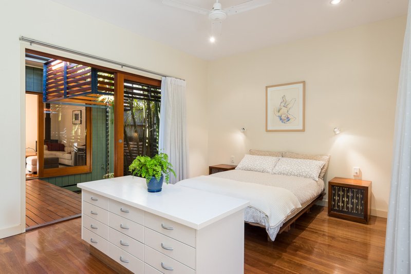 Photo - 50 Gordon Terrace, Indooroopilly QLD 4068 - Image 6