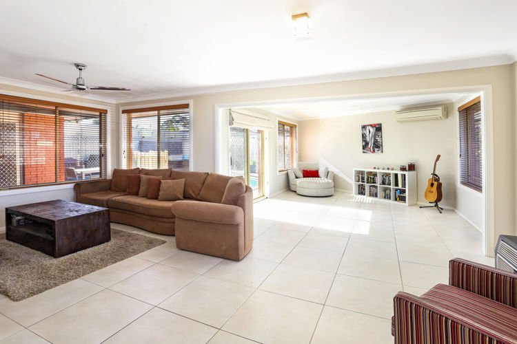 Photo - 50 Grafton Street, Greystanes NSW 2145 - Image 3