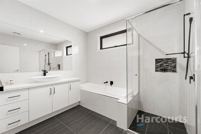 Photo - 50 Grammar Parade, Wantirna VIC 3152 - Image 10