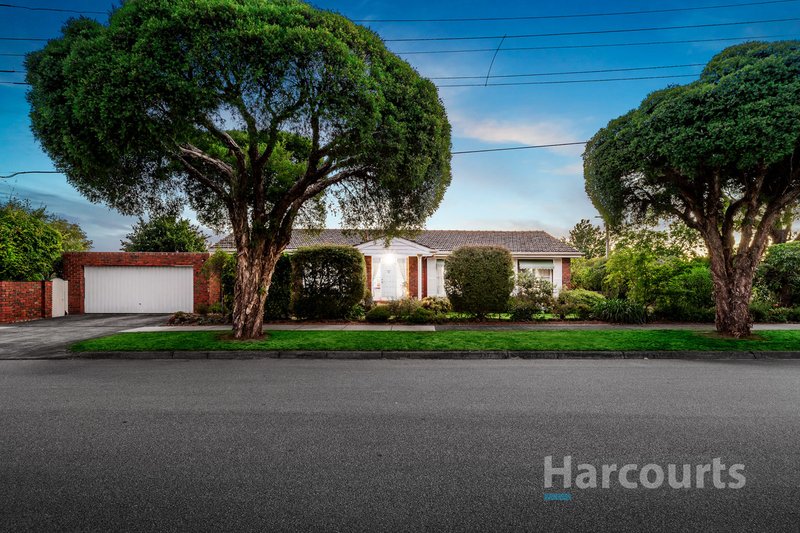 50 Greenock Crescent, Wantirna VIC 3152