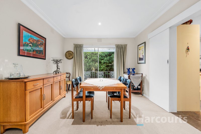 Photo - 50 Greenock Crescent, Wantirna VIC 3152 - Image 6