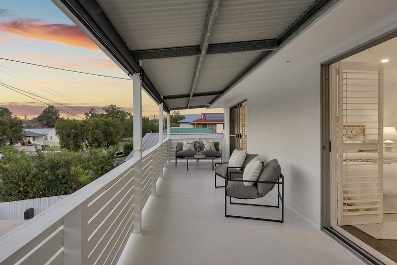 Photo - 50 Grevillia Avenue, Davistown NSW 2251 - Image 9