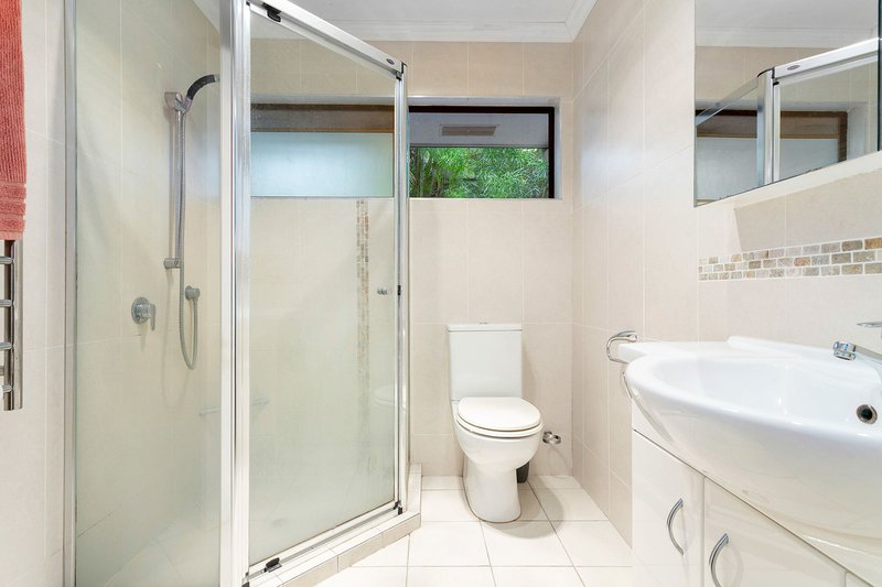 Photo - 50 Gubberley Street, Kenmore QLD 4069 - Image 9