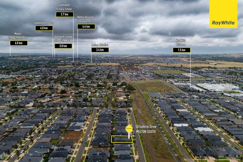 Photo - 50 Guthrie Drive, Melton South VIC 3338 - Image 16
