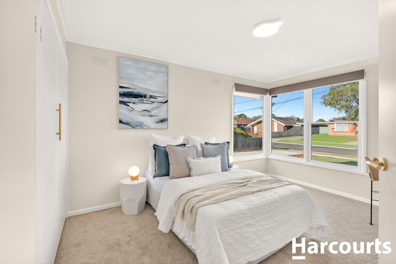 Photo - 50 Hampstead Drive, Hoppers Crossing VIC 3029 - Image 16