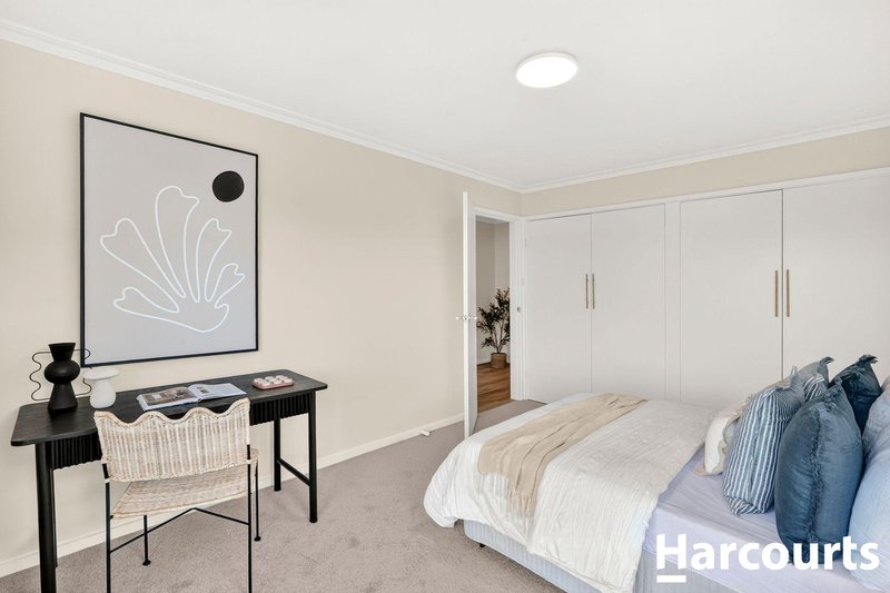 Photo - 50 Hampstead Drive, Hoppers Crossing VIC 3029 - Image 17