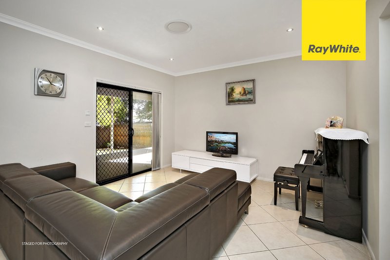 Photo - 50 Harry Ave , Lidcombe NSW 2141 - Image 5