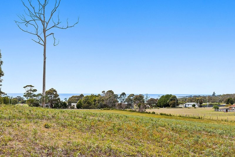 Photo - 50 Harveys Farm Road, Bicheno TAS 7215 - Image 7