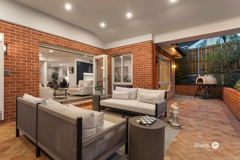 Photo - 50 Holborn Crescent, Carindale QLD 4152 - Image 23