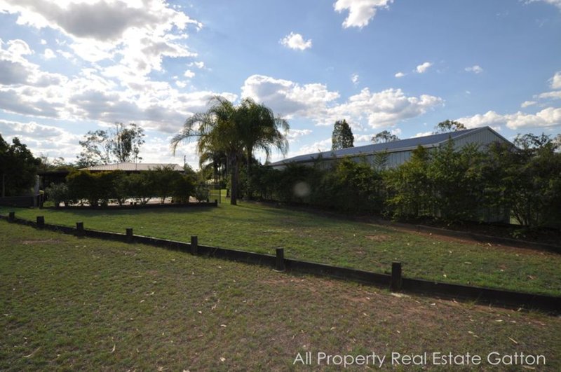 Photo - 50 Huntingdale Crescent, Placid Hills QLD 4343 - Image 14