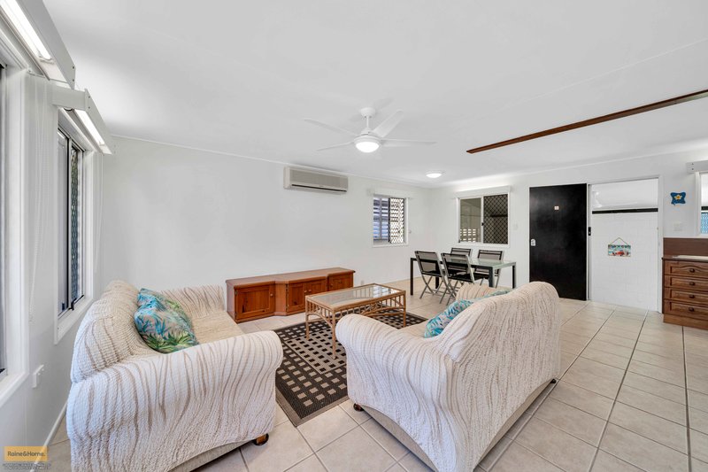 Photo - 50 Illich Street, Kurrimine Beach QLD 4871 - Image 4