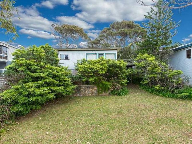 Photo - 50 Iluka Avenue, Malua Bay NSW 2536 - Image 3