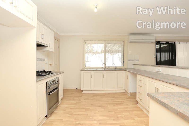 Photo - 50 Jacaranda Drive, Craigmore SA 5114 - Image 3