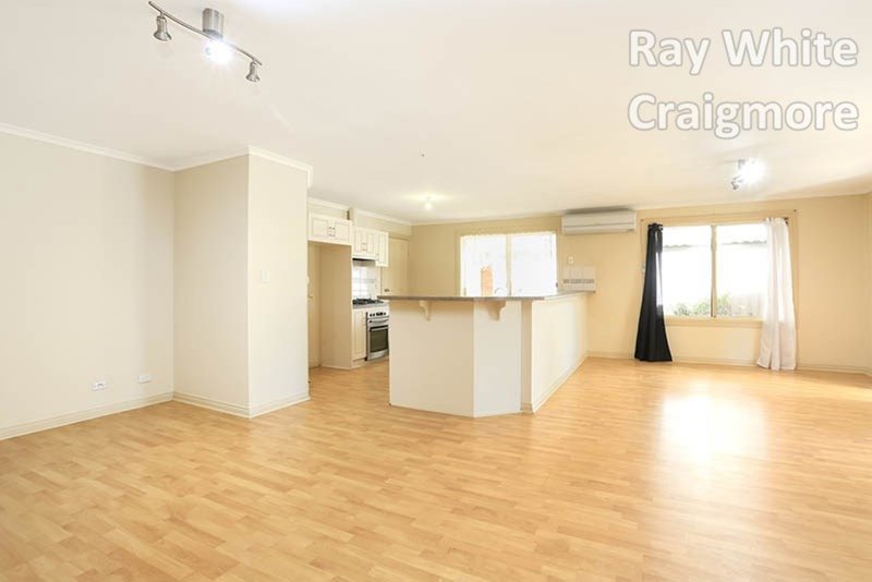 Photo - 50 Jacaranda Drive, Craigmore SA 5114 - Image 5