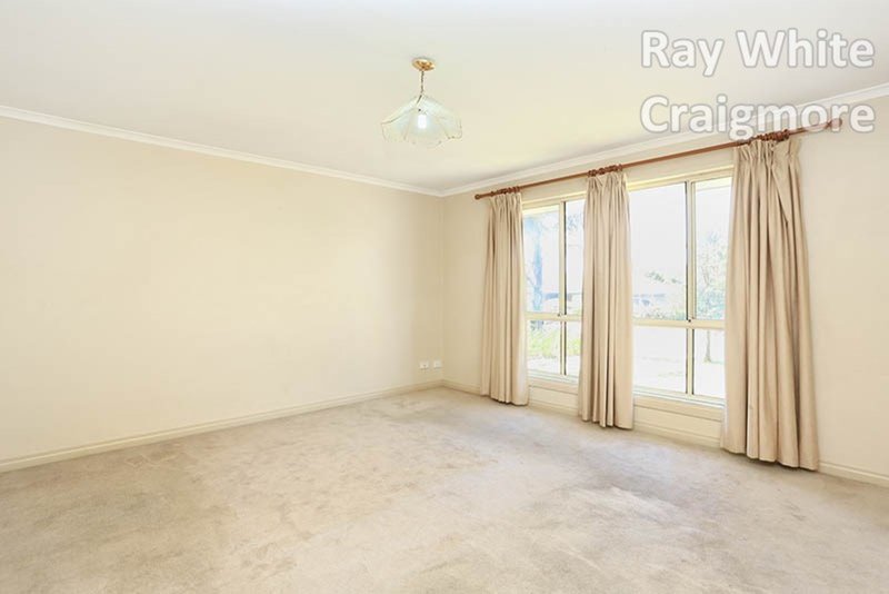 Photo - 50 Jacaranda Drive, Craigmore SA 5114 - Image 8