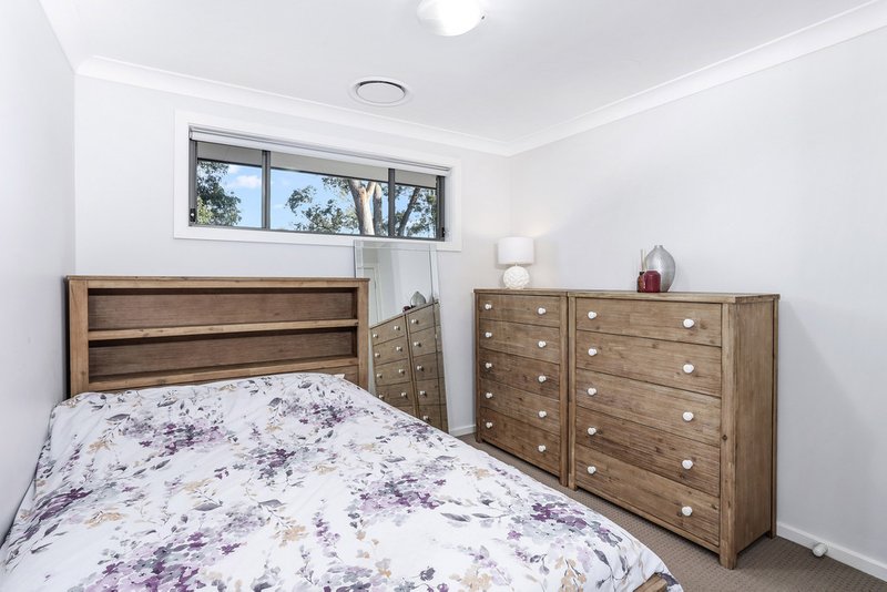 Photo - 50 Jacaranda Drive, Georges Hall NSW 2198 - Image 5