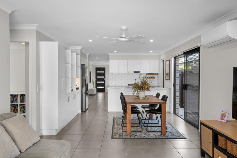 Photo - 50 Joy Chambers Circuit, Ripley QLD 4306 - Image 6