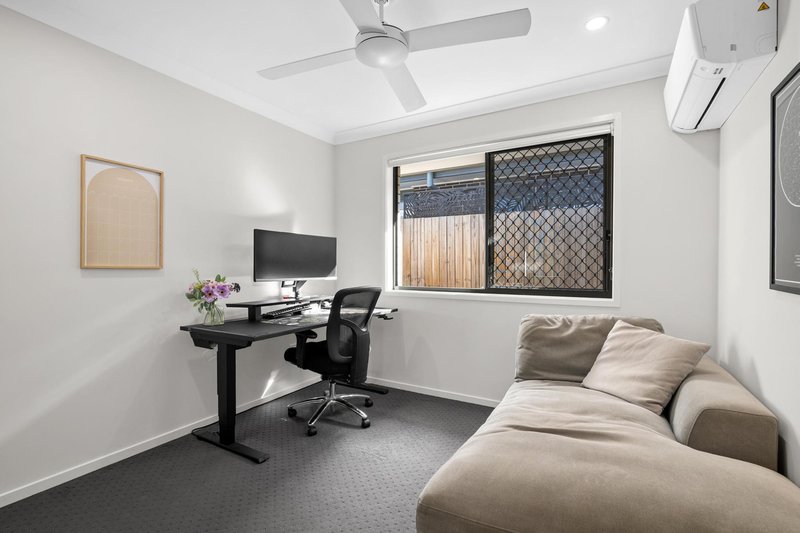 Photo - 50 Joy Chambers Circuit, Ripley QLD 4306 - Image 18