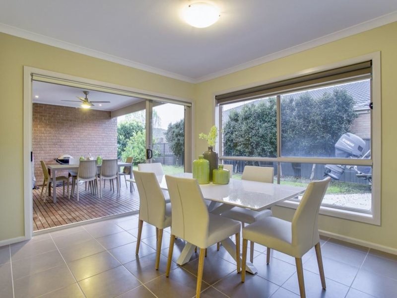 Photo - 50 Juniper Avenue, Point Cook VIC 3030 - Image 5