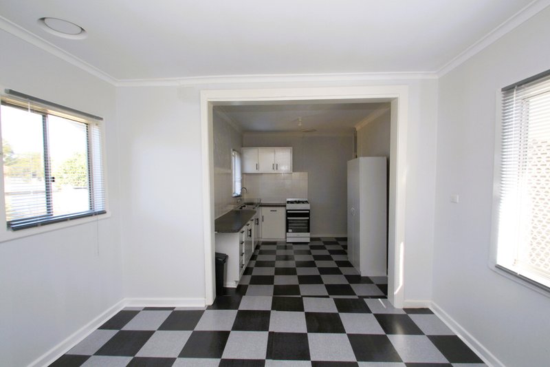 Photo - 50 Karook Street, Cobram VIC 3644 - Image 3