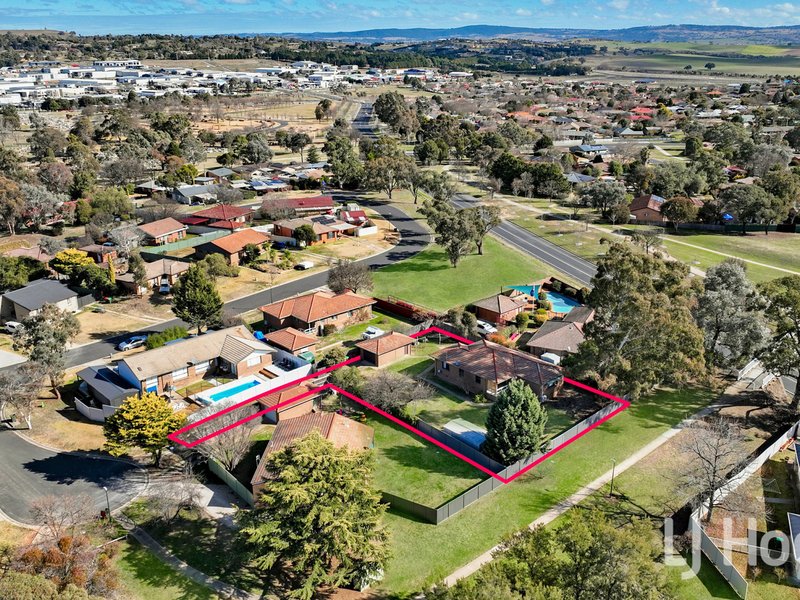 50 Kelloshiel Close, West Bathurst NSW 2795