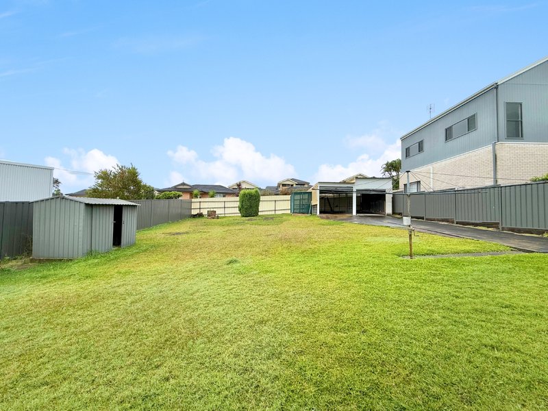 Photo - 50 Kenibea Avenue, Kahibah NSW 2290 - Image 23