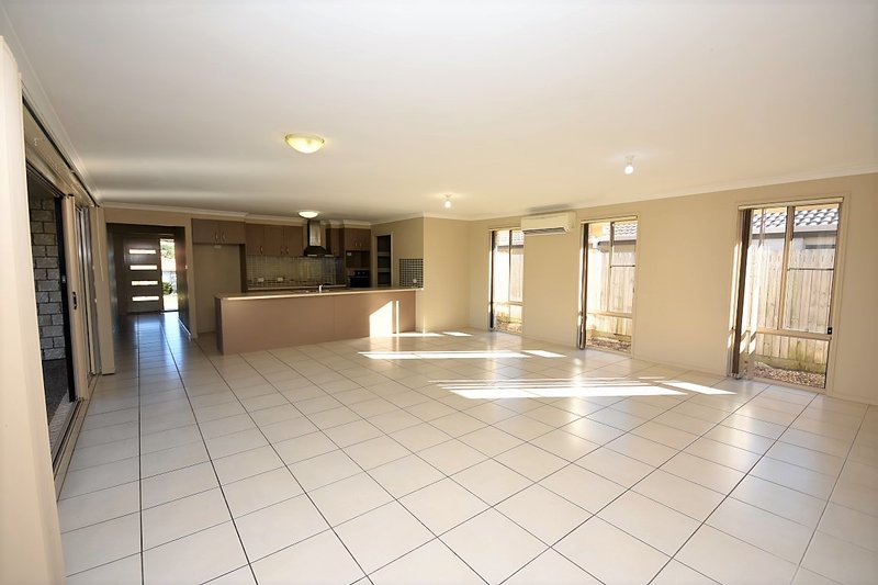 Photo - 50 Kernel Road, Narangba QLD 4504 - Image 5