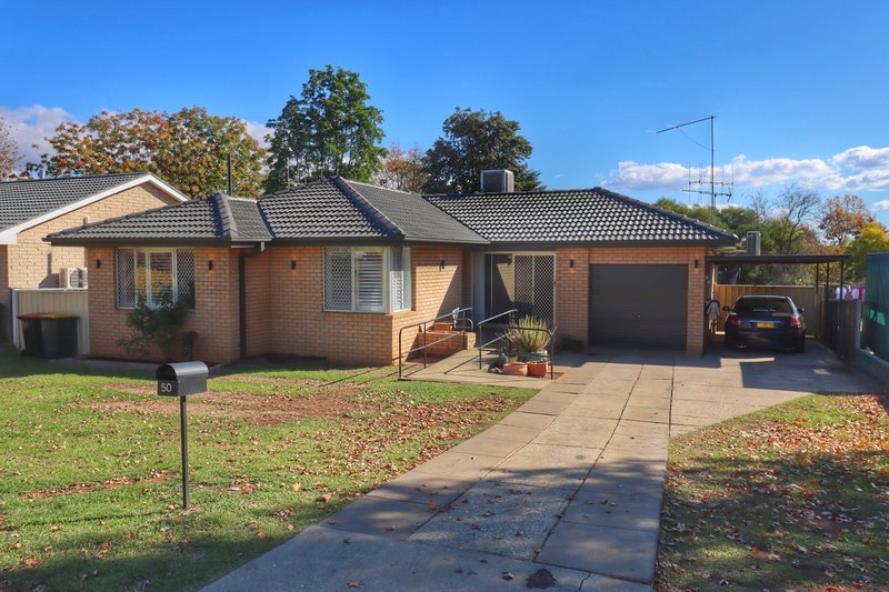 Photo - 50 Kibbler Street, Cowra NSW 2794 - Image 1