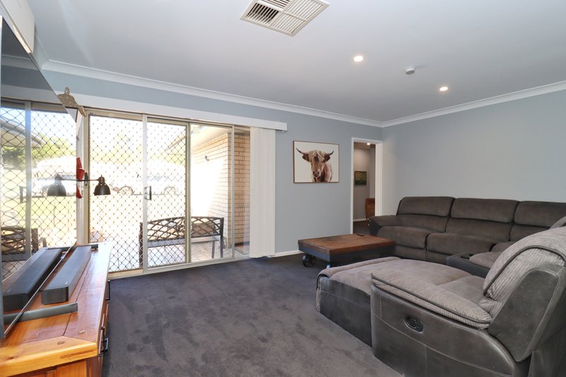 Photo - 50 Kibbler Street, Cowra NSW 2794 - Image 2