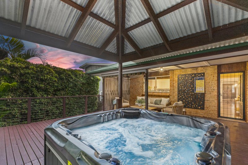 Photo - 50 Lakedge Avenue, Berkeley Vale NSW 2261 - Image 14