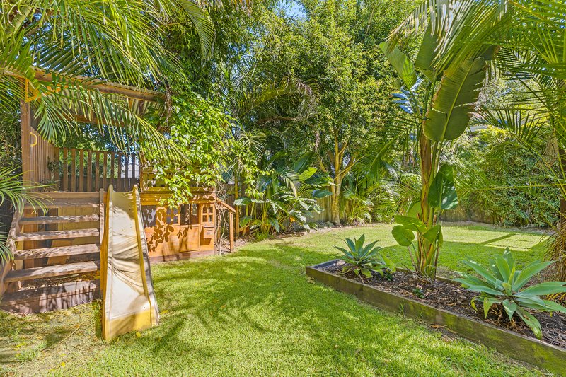 Photo - 50 Lakedge Avenue, Berkeley Vale NSW 2261 - Image 15