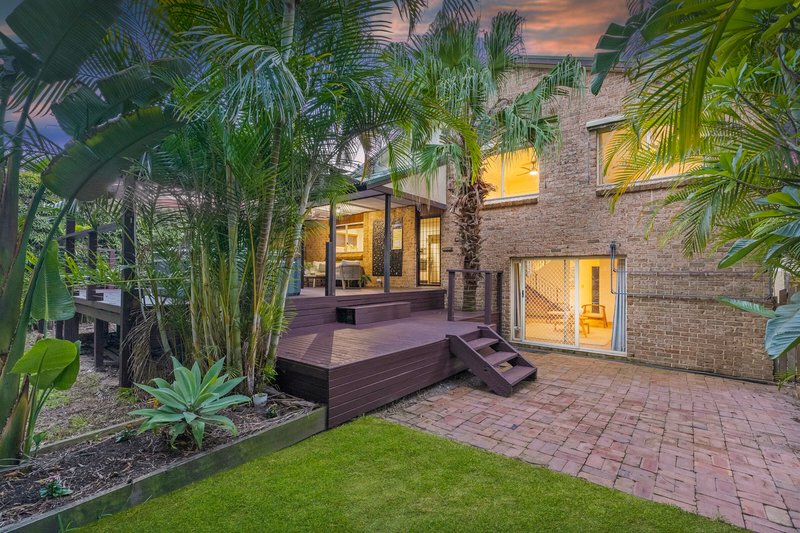 Photo - 50 Lakedge Avenue, Berkeley Vale NSW 2261 - Image 16