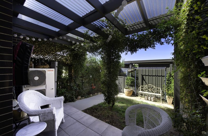 Photo - 50 Lansdown Crescent, Casey ACT 2913 - Image 17