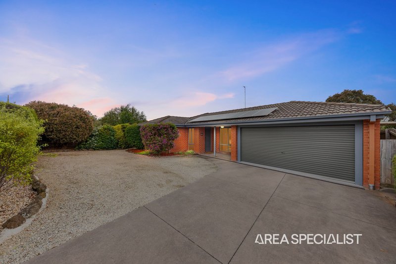 Photo - 50 Leigh Drive, Pakenham VIC 3810 - Image 2