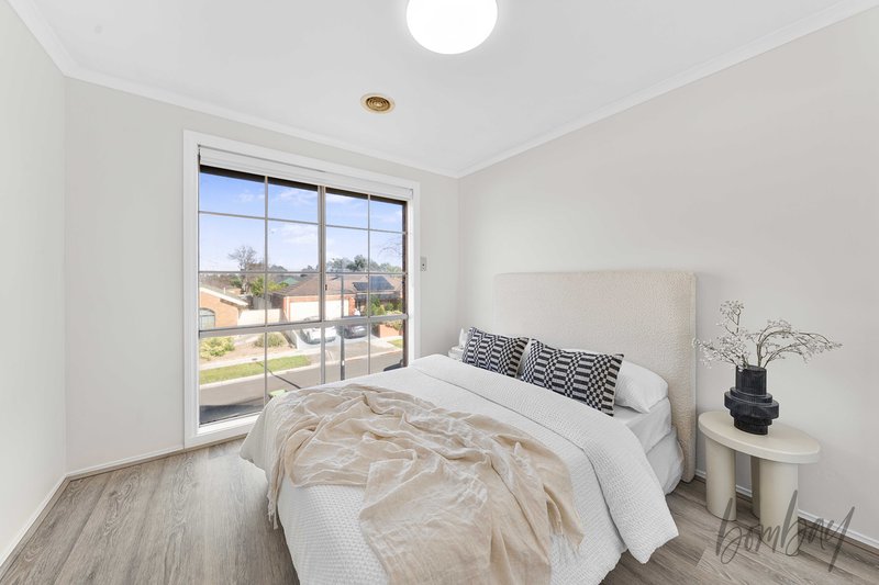 Photo - 50 Limpopa Square, Roxburgh Park VIC 3064 - Image 18