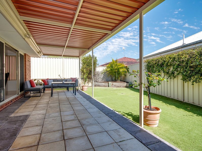 Photo - 50 Litchfield Crescent, Carramar WA 6031 - Image 23
