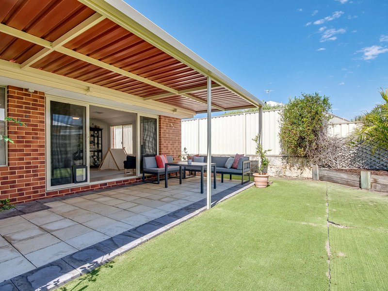 Photo - 50 Litchfield Crescent, Carramar WA 6031 - Image 25