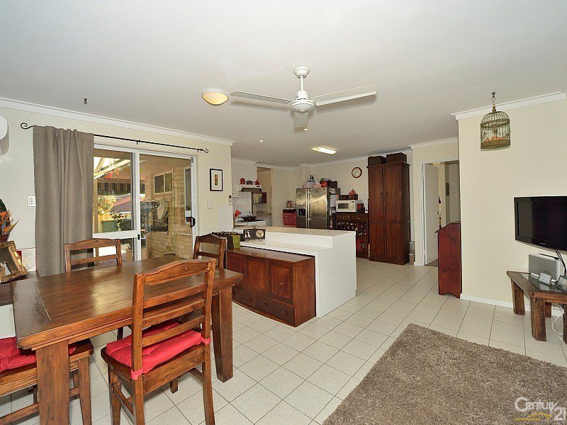 Photo - 50 Luckhurst Drive, Mandurah WA 6210 - Image 4