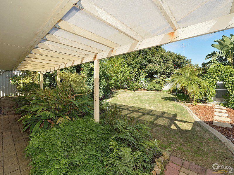 Photo - 50 Luckhurst Drive, Mandurah WA 6210 - Image 16