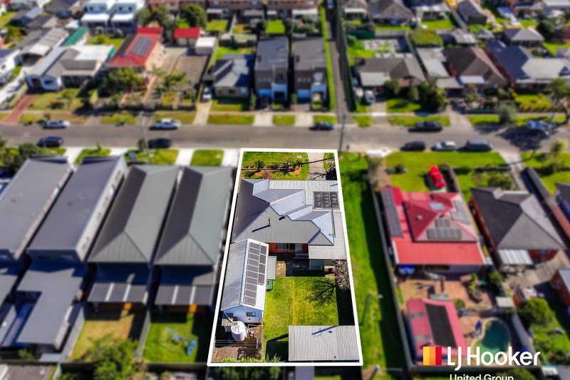 Photo - 50 Market Street, Moorebank NSW 2170 - Image 11