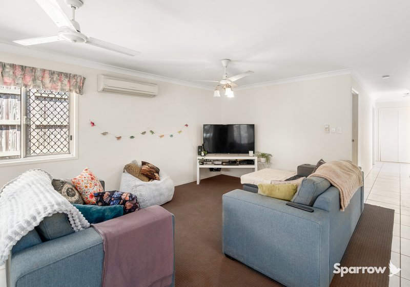 Photo - 50 Mashobra Street, Mitchelton QLD 4053 - Image 3