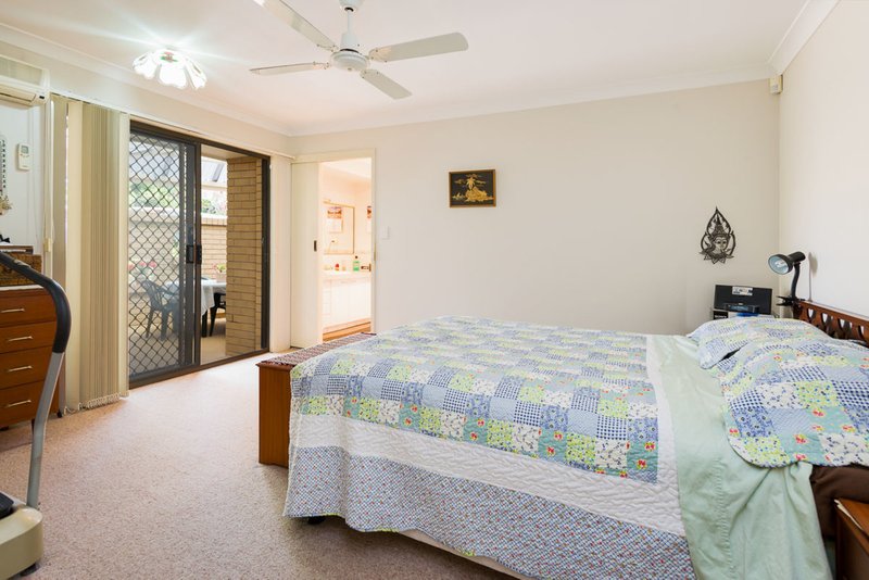 Photo - 50 Matthew Flinders Drive, Paradise Point QLD 4216 - Image 6