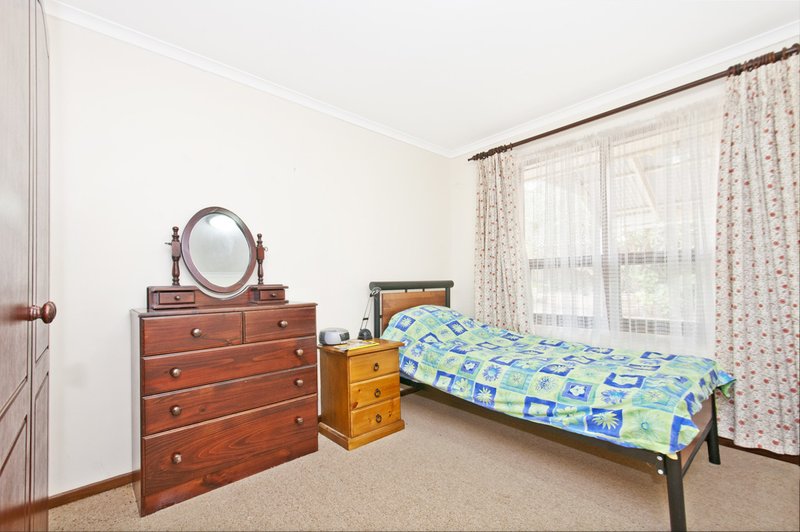 Photo - 50 Mckinlay Avenue, Gawler East SA 5118 - Image 12