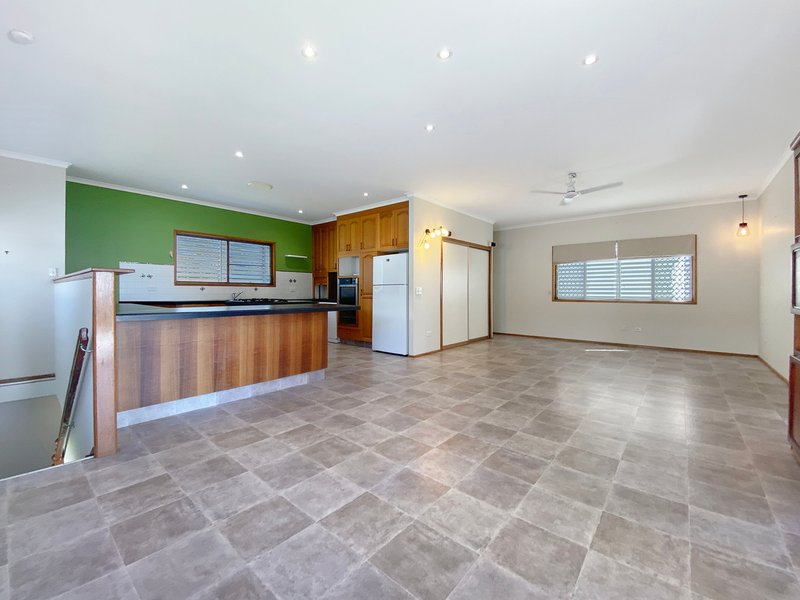 Photo - 50 Melba Street, Armstrong Beach QLD 4737 - Image 5