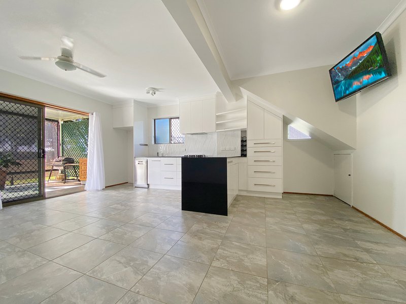 Photo - 50 Melba Street, Armstrong Beach QLD 4737 - Image 16