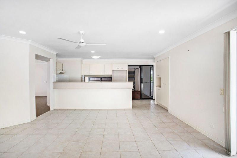 Photo - 50 Melrose Place, Ferny Grove QLD 4055 - Image 7