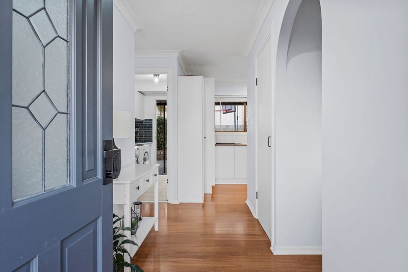 Photo - 50 Moonbeam Parade, Mudgeeraba QLD 4213 - Image 5