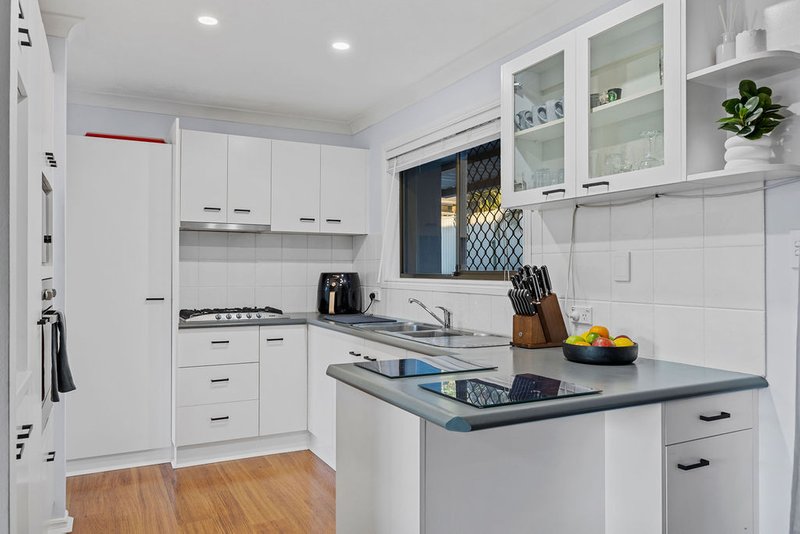 Photo - 50 Moonbeam Parade, Mudgeeraba QLD 4213 - Image 10