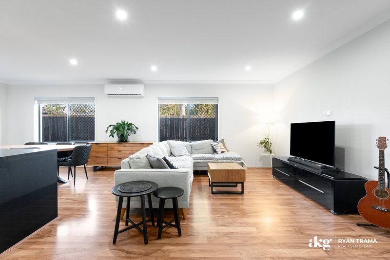 Photo - 50 Mount Huntley Street, Park Ridge QLD 4125 - Image 9